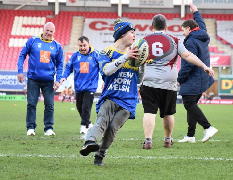 Josh Price scores at Parc y Scarlets